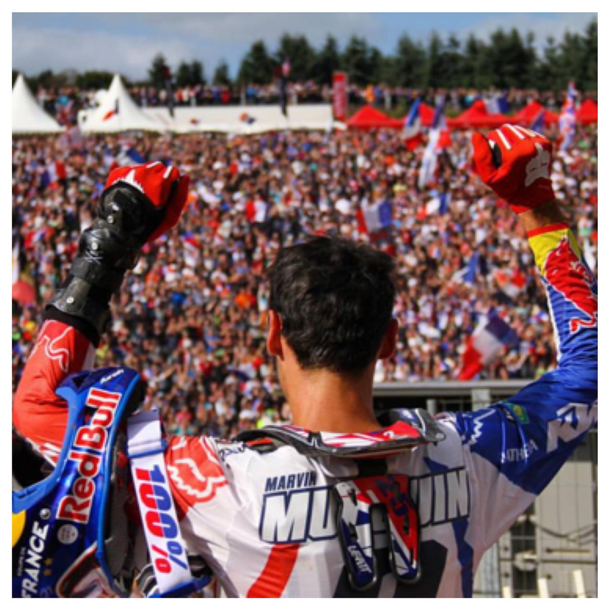 officialleatt's tweet photo. Congrats to #TeamFrance for winning the #MXoN2015 on home soil! Photo credit: Vurb Moto http://t.co/I8p7aXjHZu