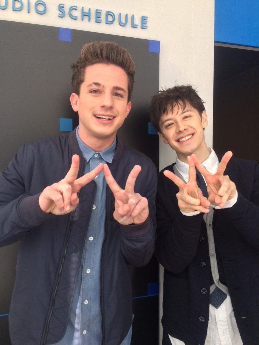 スッキリ 日本テレビ チャーリー プースさんからweポーズ 彼の澄んだ歌声に心があらわれた朝でした 意外とお茶目な人柄でしたね 歌声とトークのギャップにもグッときました チャーリー プース Weニュース Http T Co Sckvb66uim