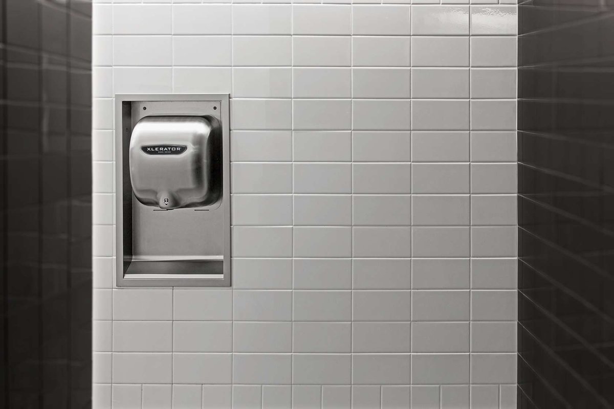 Architizer's tweet image. High-speed and energy-efficient. Perfect combo: arc.ht/1h4qHjo @XLERATORHD