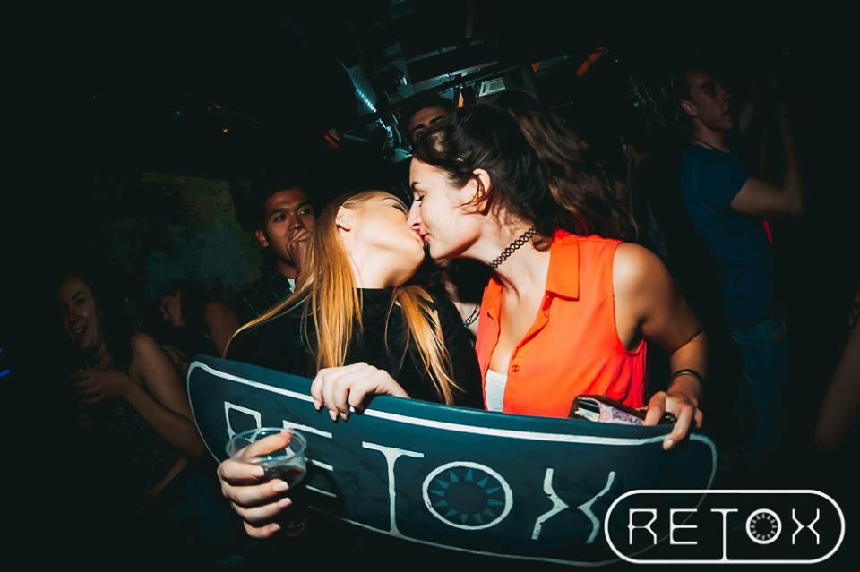 GlazedMCR's tweet photo. WEDNESDAYS << @Retox_Mcr @ @SoundControlMcr >>  3 Floors Of Music << SELL OUT EVENT >> Tickets - 07837497857 http://t.co/CC7YvKqq3m