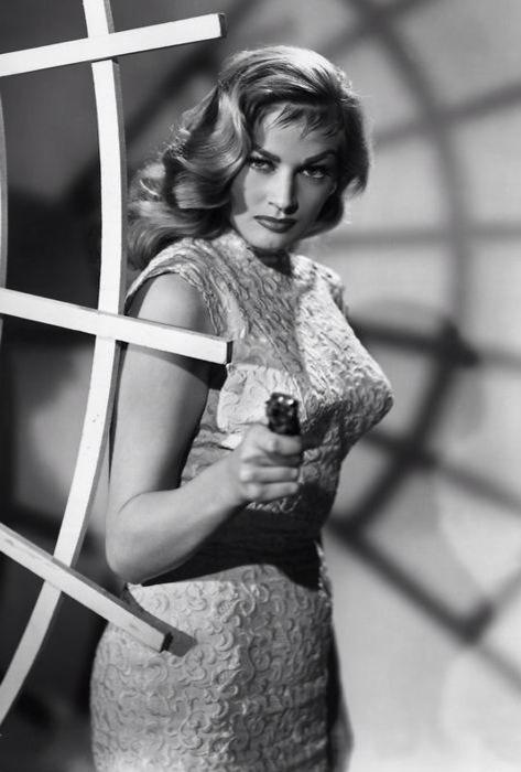 DO YOU KNOW MY POETRY?

Happy birthday too, to the great Anita Ekberg. 