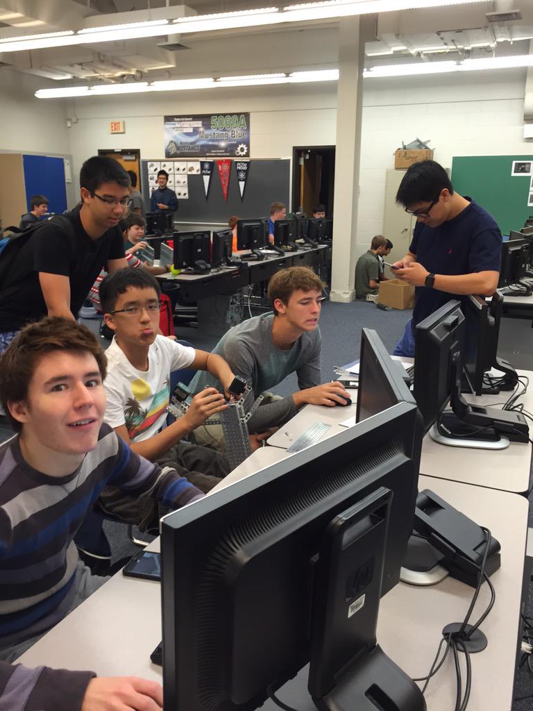 MNRobotics tweet media