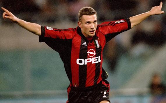 Happy birthday Andriy Shevchenko. From a time when things were bright and being a Milan fan brought nothing buy joy. 