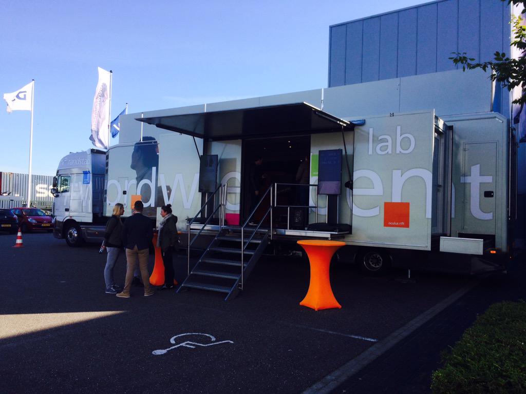 CSliwa's tweet photo. Geslaagde dag bij DSV Solutions wwjb #randstad http://t.co/m45S5H7Xd6