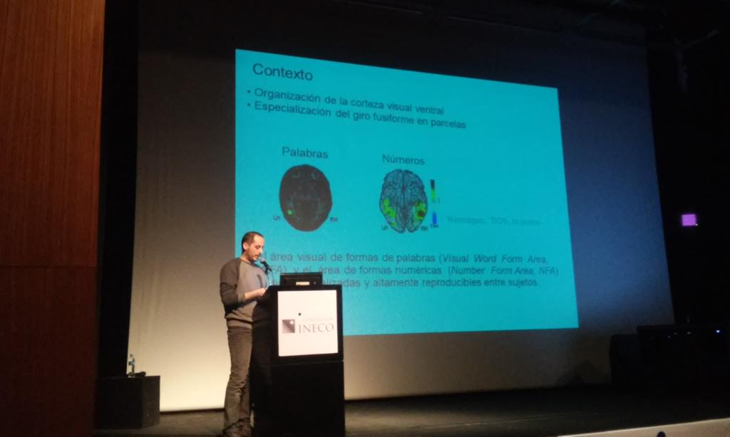 INECOArgentina's tweet photo. Prof. Barttfeld en el #Simposio2015 de #FundaciónINECO a sala llena en el #Malba http://t.co/bq4PRIUr9P