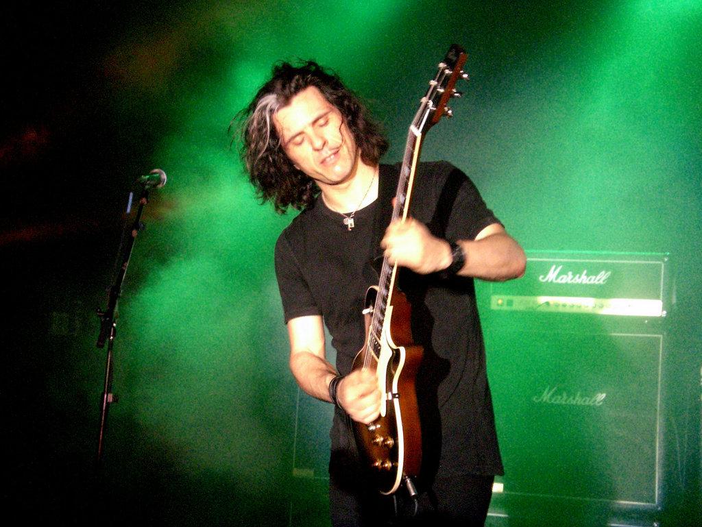 Wishing a Heavy Metal Happy Birthday to Mr Alex Skolnick! Here\s to another great year brother!  