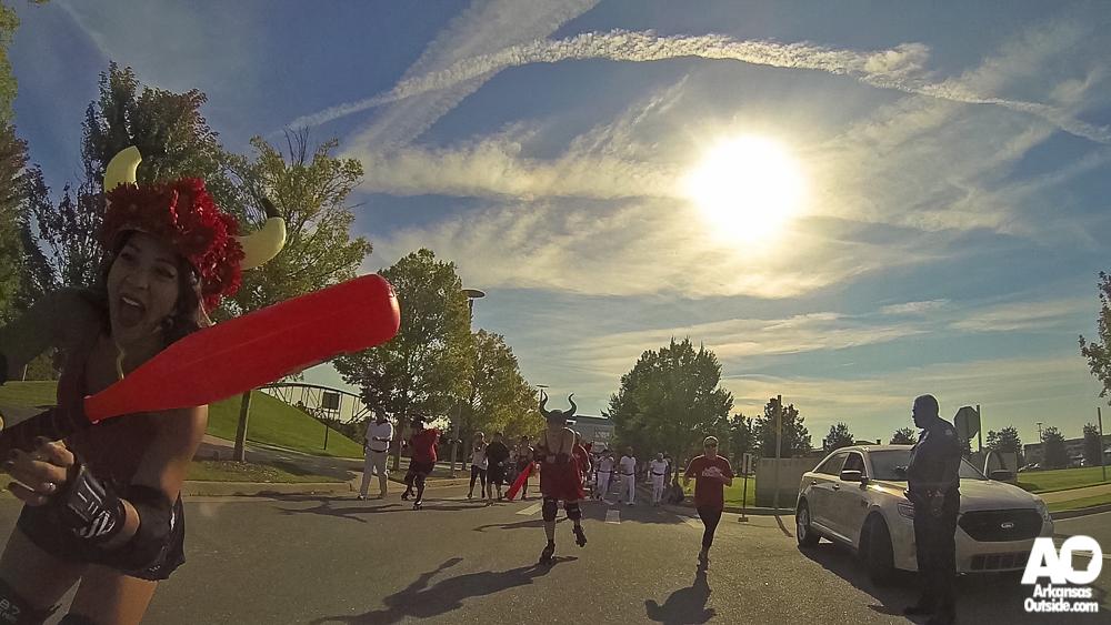 ArkansasOutside's tweet image. The Bulls were running in the streets of Little Rock this weekend. Another reason to run. arkansasoutside.com/no-bull-el-enc…