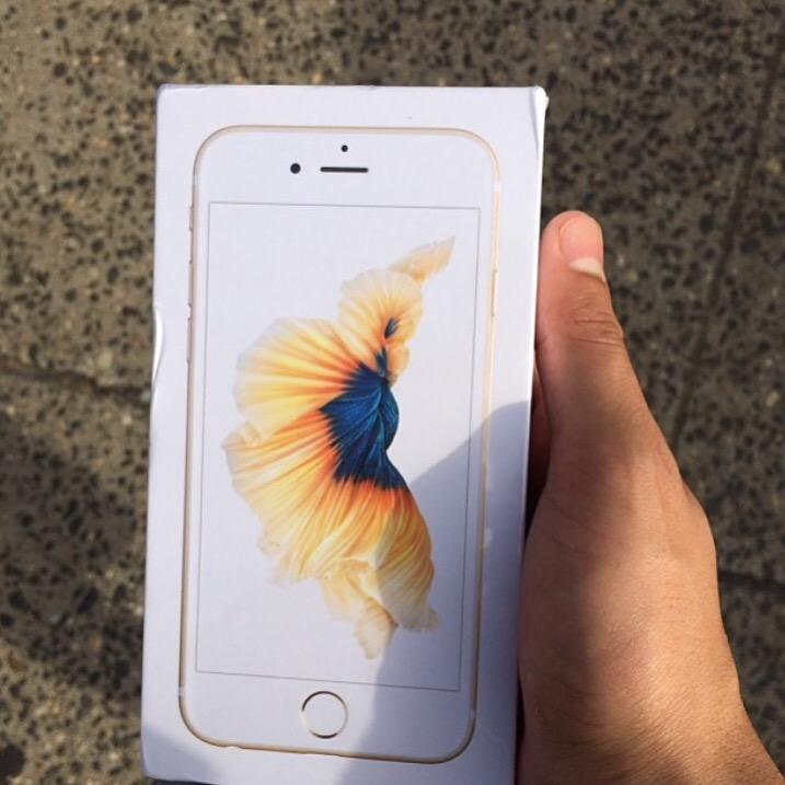 CTHA_CHECK's tweet image. Iphone6 350$ who want it
