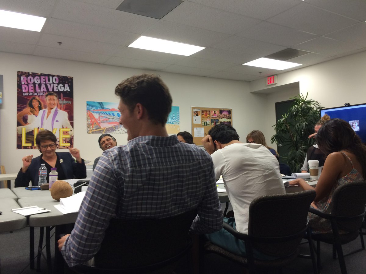 JaneWriters's tweet image. We like to laugh! @ivonne_coll @jaimecamil @Brettdier #TableReadTuesday #JaneTheVirgin #SeasonTwo