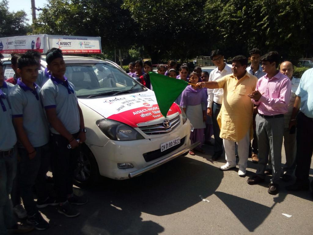 Flagging off <a href="/AISECTIndia/">AISECT</a> Kaushal Vikas Yatra by MLA Shri Gyan Chand Gupta at Punjab <a href="/NSDCINDIA/">NSDC India</a> <a href="/MSDESkillindia/">Skill India</a>