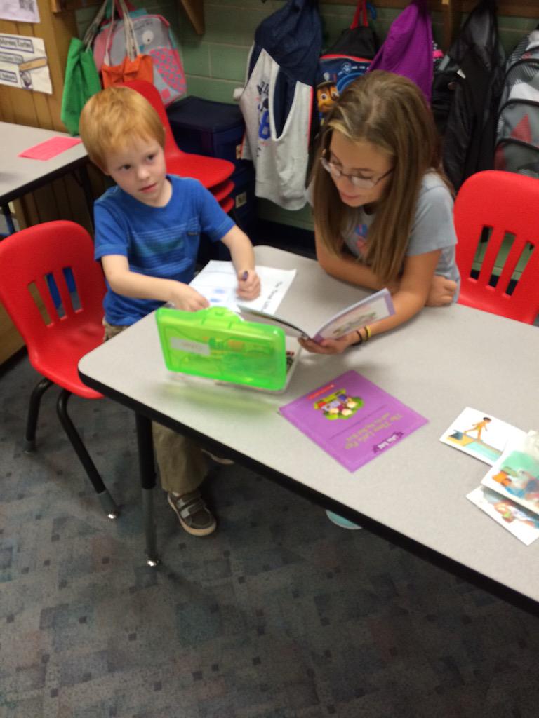 4th grade- Kindergarten buddies!