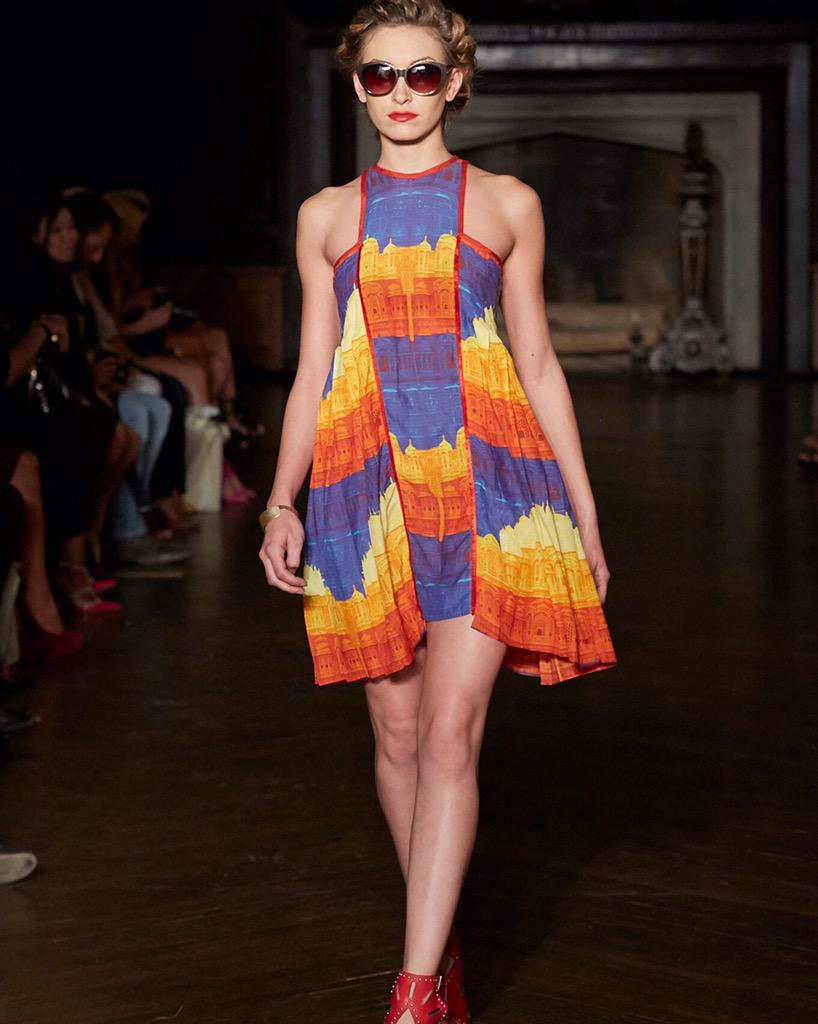 ArtHeartFashion's tweet photo. #sandhyagarg at #artheartsfashion #nyfw #cfda at #thehighlinehotel #aidshealthcarefoundation #theorganicface http://t.co/aCnYFV7TIz