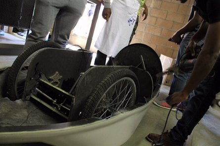 teamendeavour_'s tweet photo. The wheels have been set in motion, only days away from #TeamEndeavour pioneers Engineering technology. #WDTF http://t.co/SgfRjVrhY7