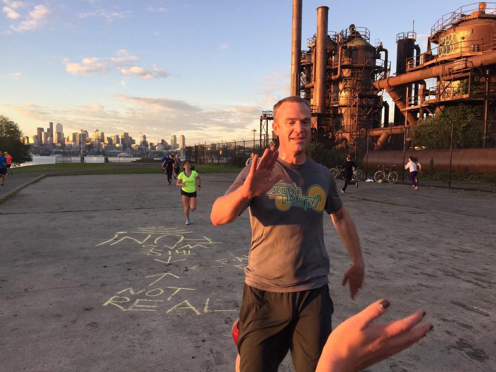 novprojectsea's tweet photo. You like high-fives, you say? Come get yours TOMORROW, 6:29am at Gas Works Park. #JustShowUp http://t.co/BOWXAZocTB