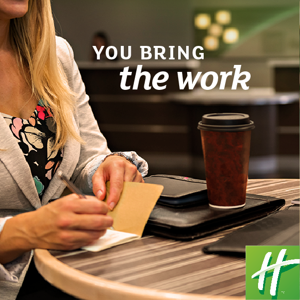 HolidayInn's tweet photo. That moment when a last-minute business trip turns into one last summer adventure. #JoyOfTravel http://t.co/i0Iy92dQF2