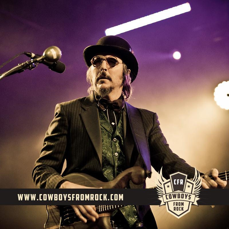 Feliz Cumpleaños / Happy Birthday Les Claypool (     