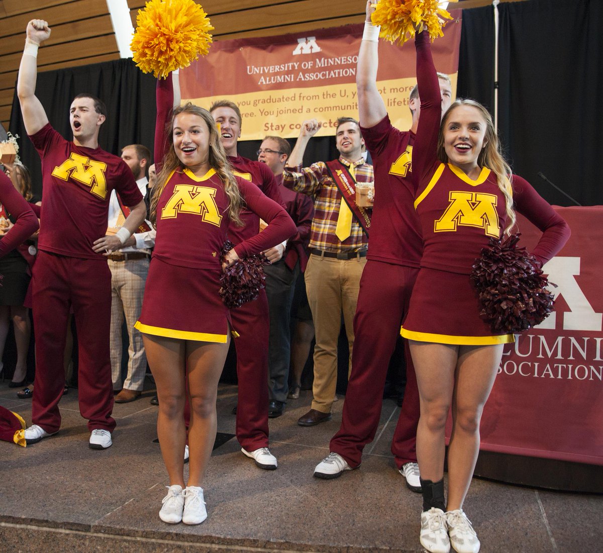 UMNAlumni's tweet photo. We had a blast celebrating Homecoming last Saturday at Ski-U-Mania 2015! #GopherStateOfMind http://t.co/6kNEhJ7WTO http://t.co/E2WVBHVHx3