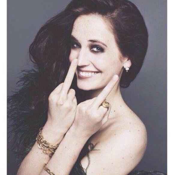 EvaGReactions's tweet photo. when people only credit Eva for her breasts 😠 http://t.co/XoNA7wbJzN