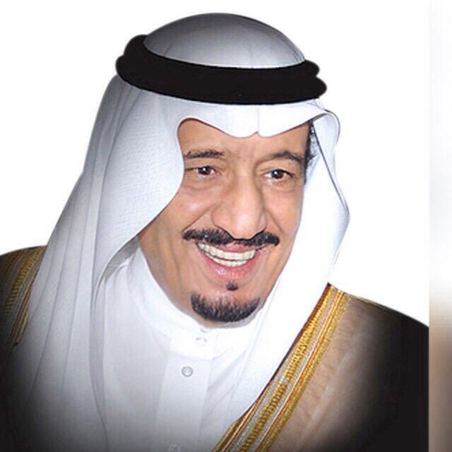 ayedalhbabi711's tweet photo. ياجعل عمرك مديد وجعل حظك سعيد 
والله يجيرك من الدنيا وصكاتهــا 
 #حمله_مليون_شكر_للملك_سلمان http://t.co/s9iMsTTbgK