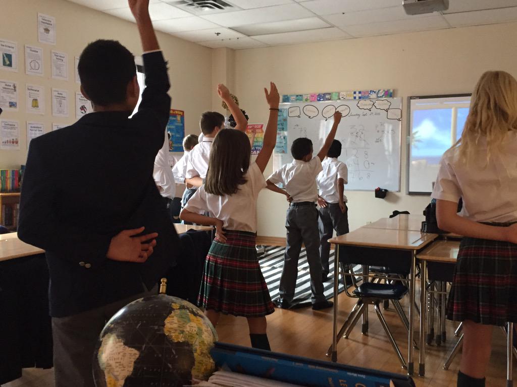 MsTaraArdila's tweet photo. Ninja training and Maximo for today's @GoNoodle session. #5DRotherglen #rotherglenoe #welovemaximo http://t.co/3s6vy3FvyT