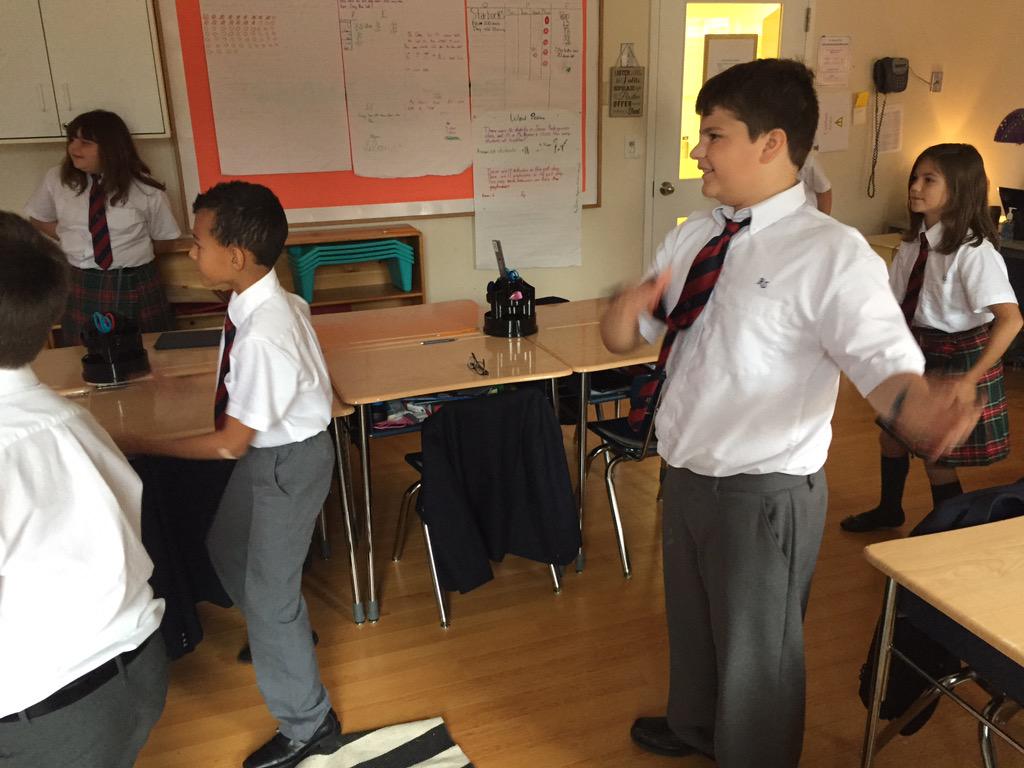 MsTaraArdila's tweet photo. Ninja training and Maximo for today's @GoNoodle session. #5DRotherglen #rotherglenoe #welovemaximo http://t.co/3s6vy3FvyT