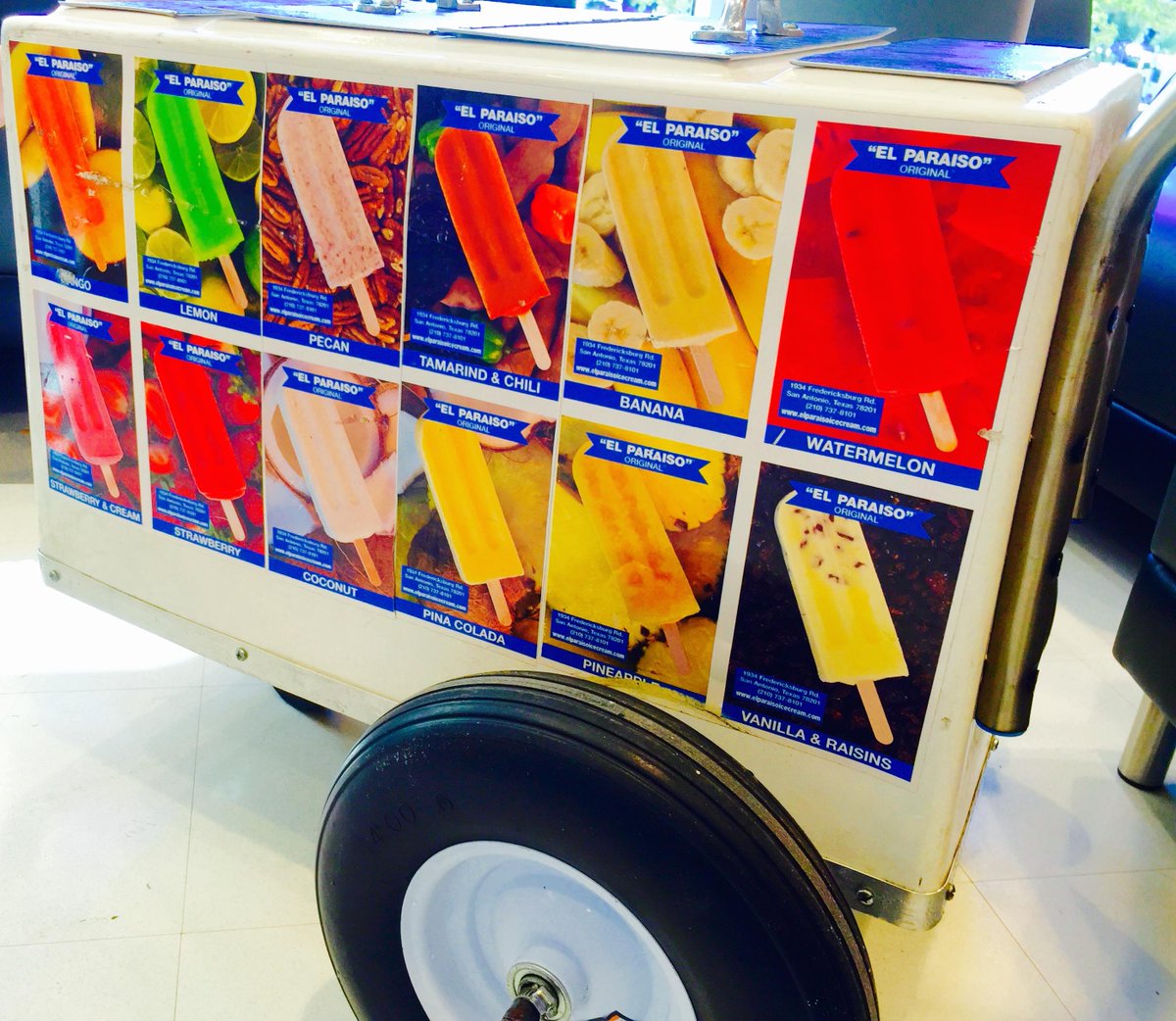 UIW_MTSA's tweet photo. Paleta Sale at UIW in the Circle 11:30-1:30! @UIW_MTSA #paleta #yummy #icecream #fundraiser http://t.co/gkG7DGuThg