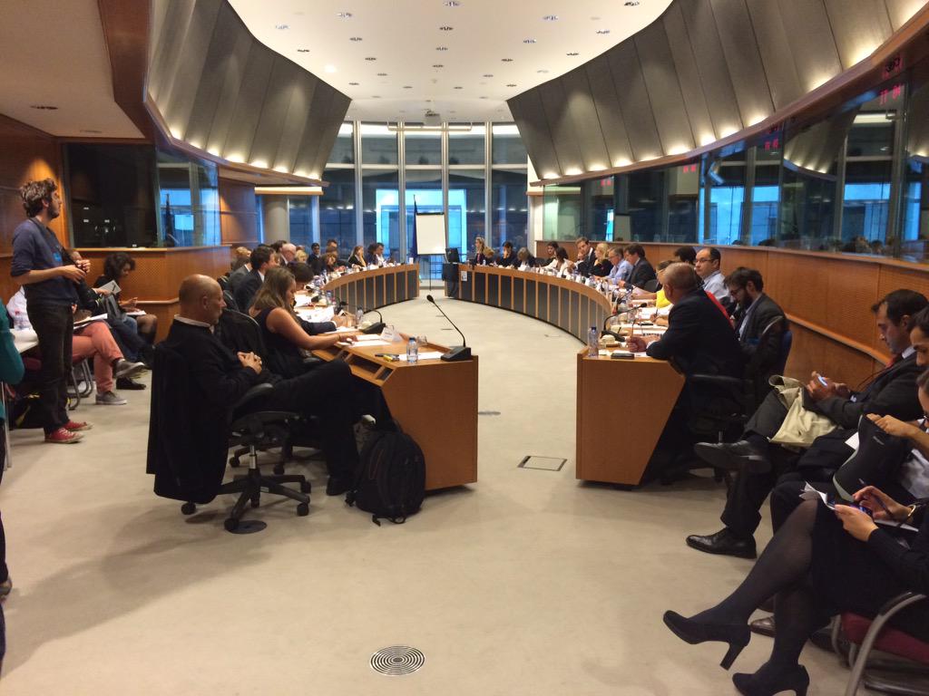 FML_EU's tweet photo. Ready to start our #FMLounge event in the EuroParl! @B_M @IABEurope @GENinnovate http://t.co/FMW7xtUYta