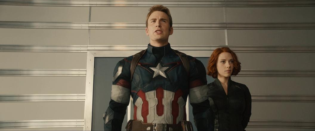 RogersGSteven's tweet photo. Me and Natasha Romanoff http://t.co/x8XuqVeYIz