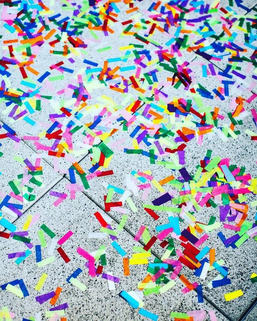 WeAreAGENC's tweet image. Confetti should be a part of everyone's day. #LifeInFullscreen #TheFutureIsBright

#Design… ift.tt/1KIEzue