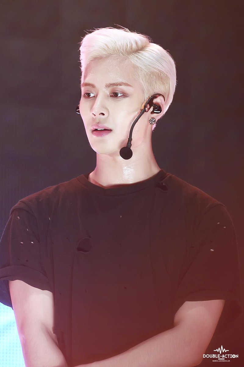 doubleaction_94's tweet photo. 150929 #니가하면 The first stage #IfYouDo #JACKSON #GOT7 http://t.co/5aFS6FG2jk