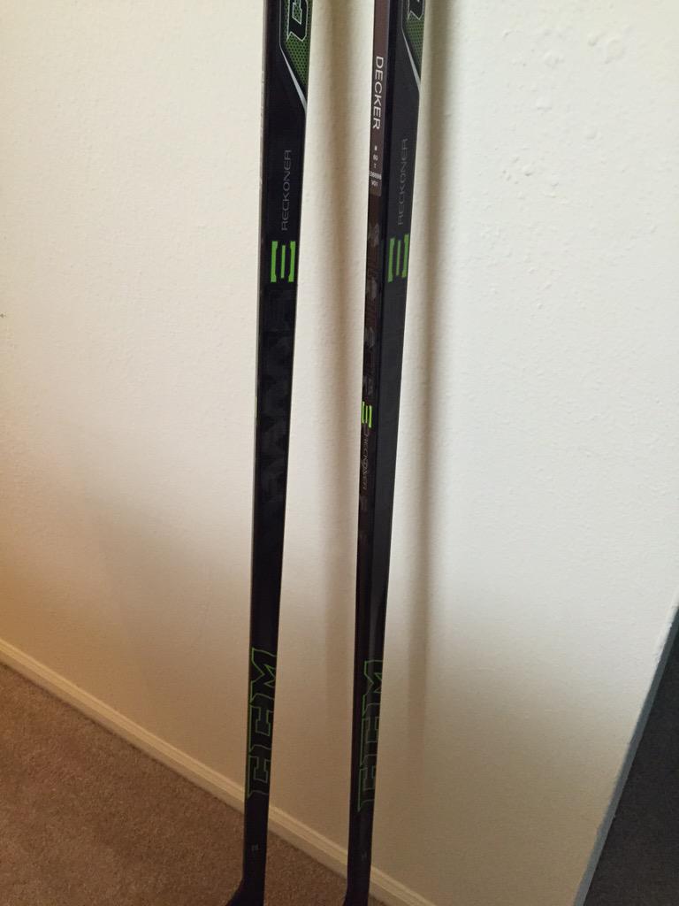 Bdecker14's tweet photo. Favorite sticks I have ever used! Thank you @CCMHockey #reckoner #60flex http://t.co/PIWBeQ80Lu