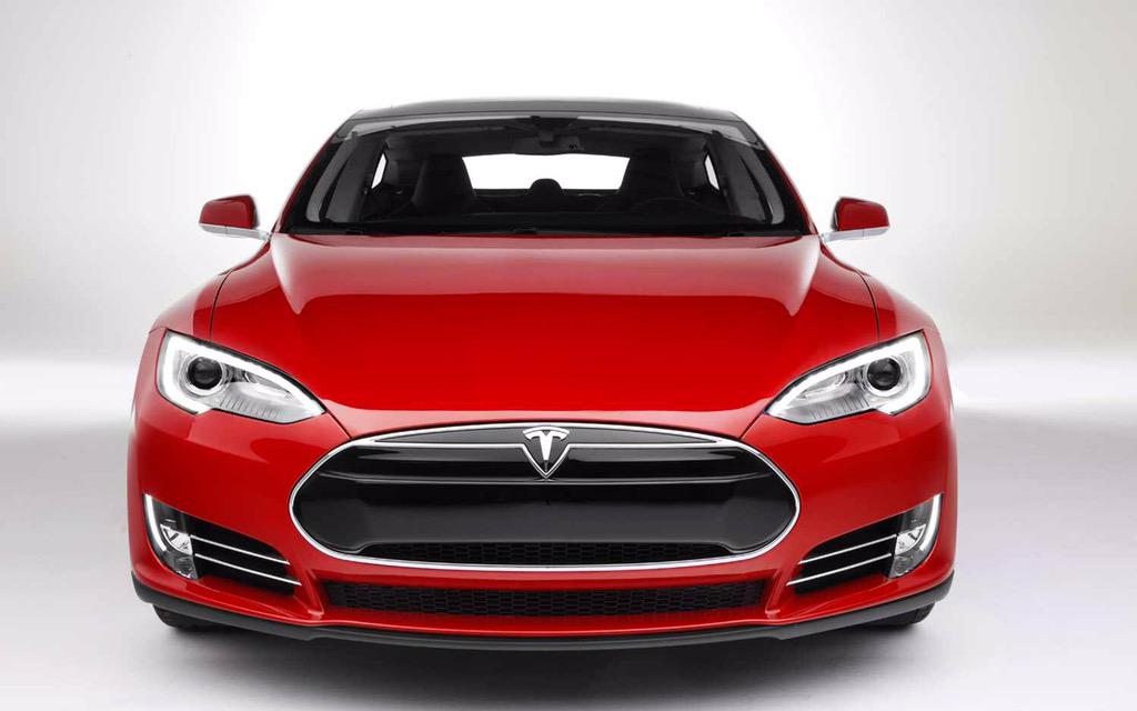 eggwhisk's tweet photo. Privileged to be going to a meal by @digentre hosted by @TeslaMotors #teslalove #Tesla #DigiDinner http://t.co/83JOlS12WJ