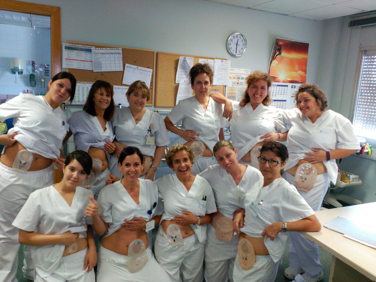 finadom's tweet photo. La 5ª planta del hospital de Sta Tecla con #PonUnaBolsaEnTuVida
#DiaMundialOstomizado @proyectoGESTO ¿te apuntas? http://t.co/6QR2mNOQrt