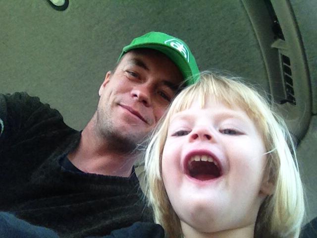 ashhavenfarms's tweet photo. Copilot for the day!  #keepingmesmiling http://t.co/4O5LchIHwi