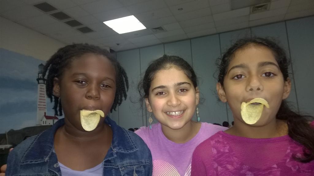 MsMayersClass's tweet photo. 5th Graders get quacked up pretty easily! @BookmanRoad #beaconstweet #MsMayersClass http://t.co/iUg0e4BrCu