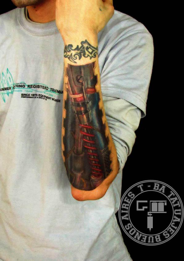 Tatuajes Buenosaires On Twitter Tattoo Brazo Biomecanico By Jose