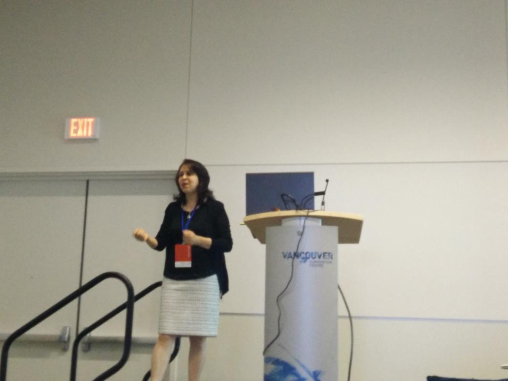 L_Macnaughtan's tweet photo. @purnimatyagi about amazing innovation in Ontario, ex. #wearable 4 allergens in food #interfacehealth #digitalhealth http://t.co/Gn5AuHYxW3