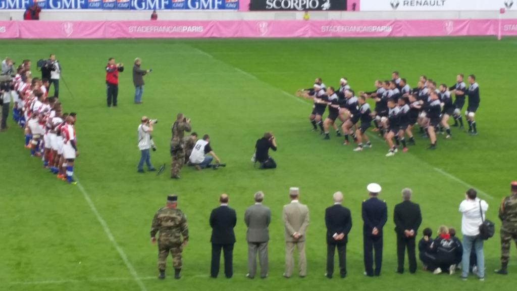 #SommeCup <a href="/JeanBouinParis/">Stade Jean Bouin</a> @paris XV du Pacifique Vs <a href="/DefenceBlacks/">Defence Blacks</a> cc <a href="/NZDefenceForce/">NZ Defence Force</a> @Defense_gouv <a href="/Mission1418/">Mission Centenaire</a>