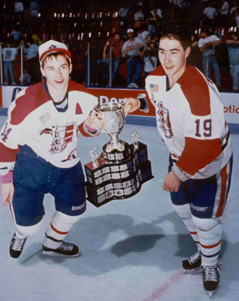 spokanechiefs's tweet photo. It's @TheWHL's Championship Tuesday -- This week, your '91 Chiefs! VIDEO: http://t.co/D2TwZMBGx5 #GoChiefsGo #WHL50 http://t.co/woYsh8o7Ou