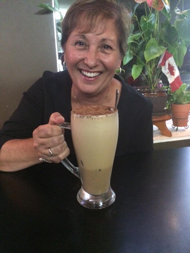 Happy #NationalCoffeeDay come celebrate with us! And get a real Coffee. Cold or hot. And with a cannoli on the side.