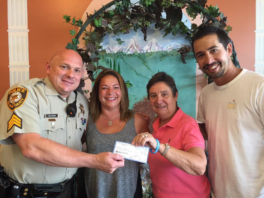 AFAFFoundation's tweet photo. Today we were able to donate $2,500 to Officer Hayden and his family. #StLouisCountyPolice #AFAF #AFAFFoundation http://t.co/sGzD1fc3HU