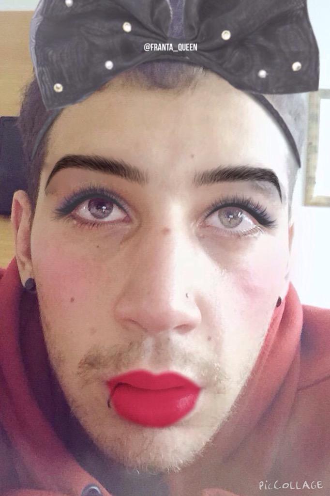 georgiaxsteel's tweet photo. @luke_brooks when you get all dressed up and your friends cancel http://t.co/CQMHmfaMnl