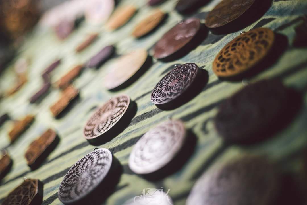 MandapaEvents's tweet photo. @LaserTrees fine selection of #lasercut  #wood #pendants, #necklases, #earrings and more. https://t.co/OUFKC3CRtg AOK http://t.co/yJMBNE47Al