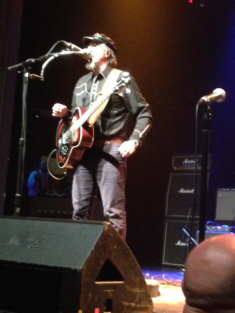 Happy Birthday Les Claypool Wishing u health & happiness!!  