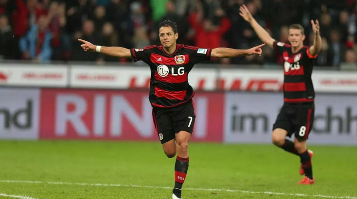 juanfutbol's tweet photo. ¡Que hoy sea #MartesDeChicharito! Obvio con gol, porque titular sí es. http://t.co/vjtbCUk2Yb http://t.co/eG1OTZorYM