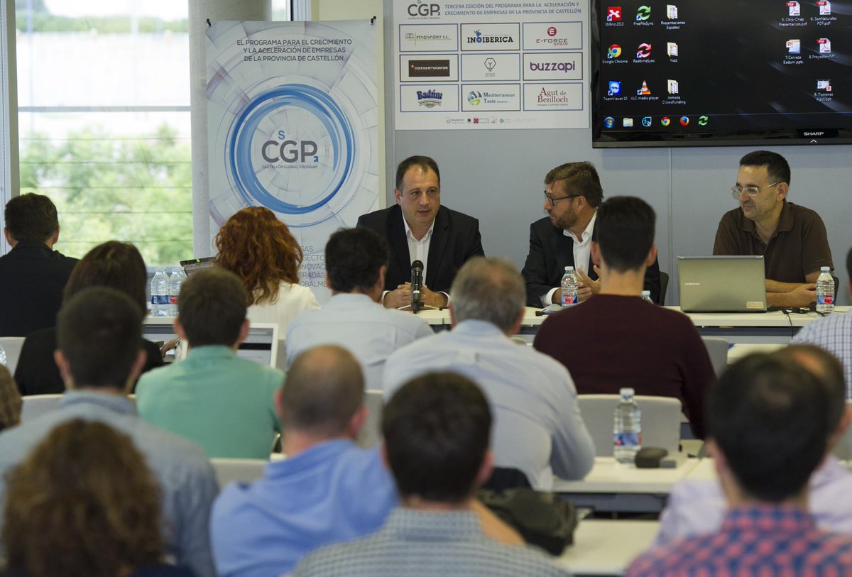 dipcas's tweet image. .@salvaaguilella participa en la presentación de proyectos #CastellónGlobalProgram con @espaitec en la @UJI_noticias