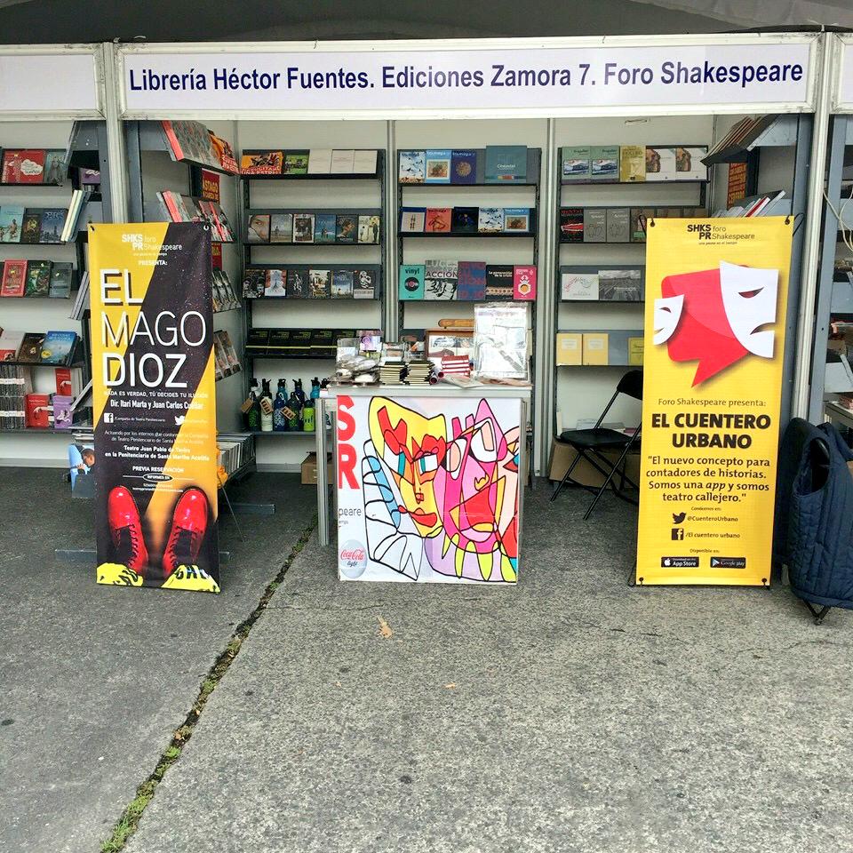 alasbutacas's tweet image. En la #FeLiT2015 hay Stands bonitos y el de la @LibreriaDelForo ¿Cuándo los visitarán? #ElTeatroTambiénSeLee