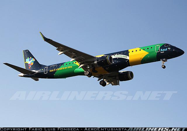 Avibrasil's tweet photo. @azulinhasaereas acrescentou novidades no "Café da Manhã Azul" dos voos matinais :P http://t.co/2suyPnH1tS http://t.co/BGI42jzXTJ