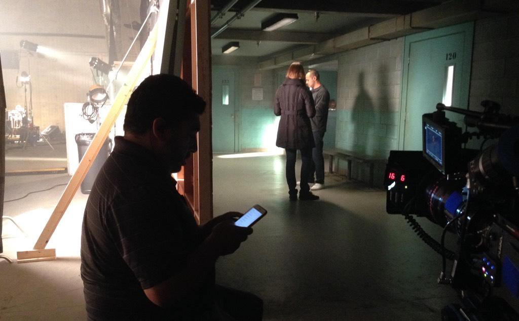 8x02 "XX" post-ep bts tweets & pics   CQGA0p1UwAAs7qk