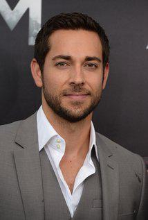 Happy Birthday to Zachary Levi (35) 